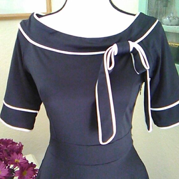 Helyo Fashion Retro Inspired Dress - Picture 2 of 11